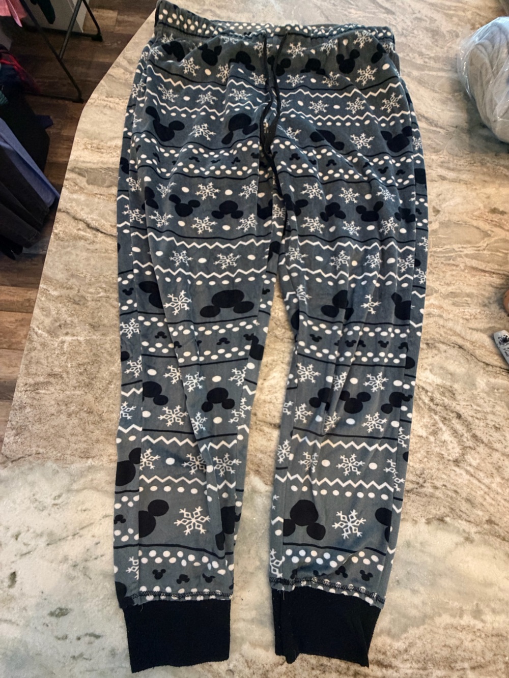 Disney Mickey Mouse Fair Isle Fleece Pajama Pants Gray L - Picture 1 of 8